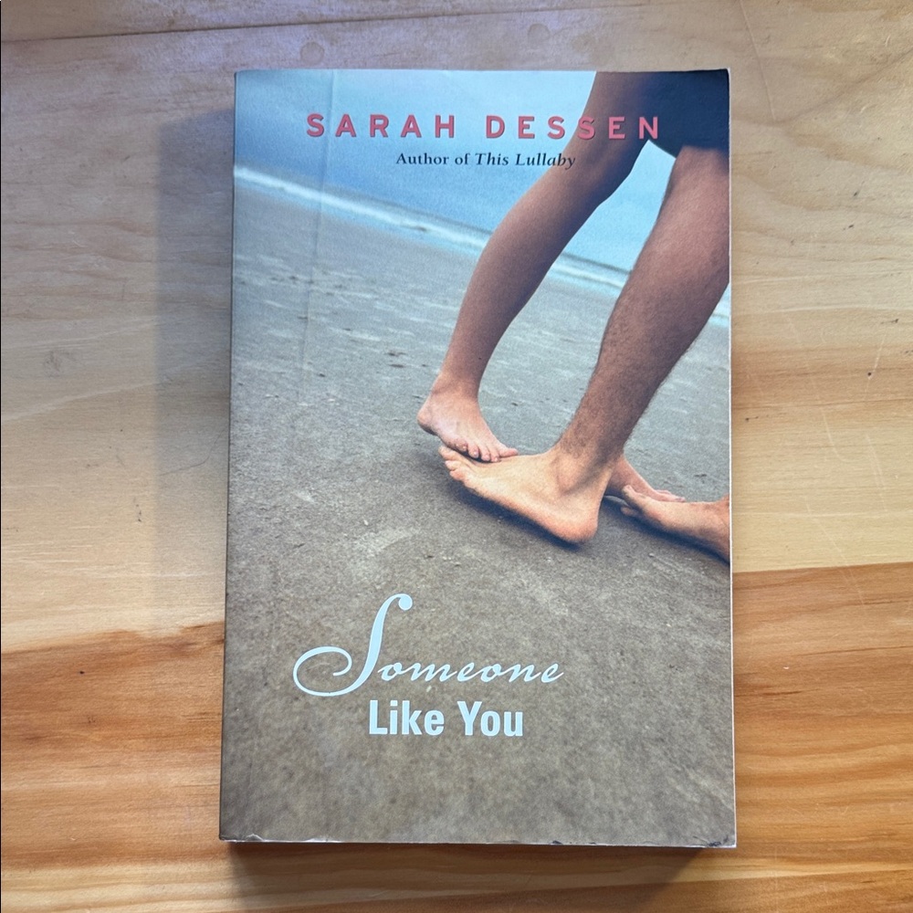📚2/$6  Someone Like You